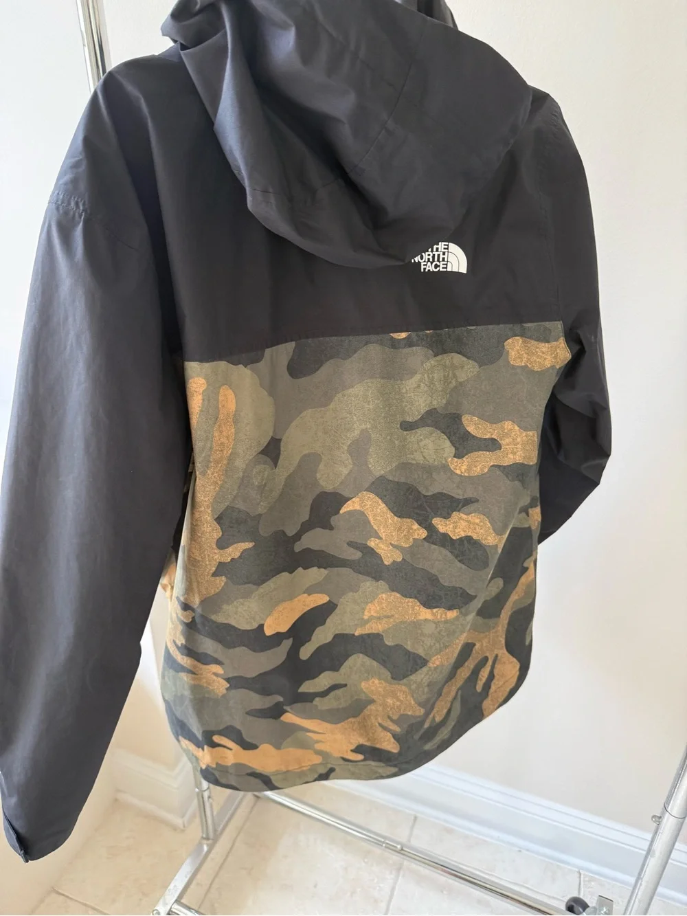 North Face Men’s Rain Jacket